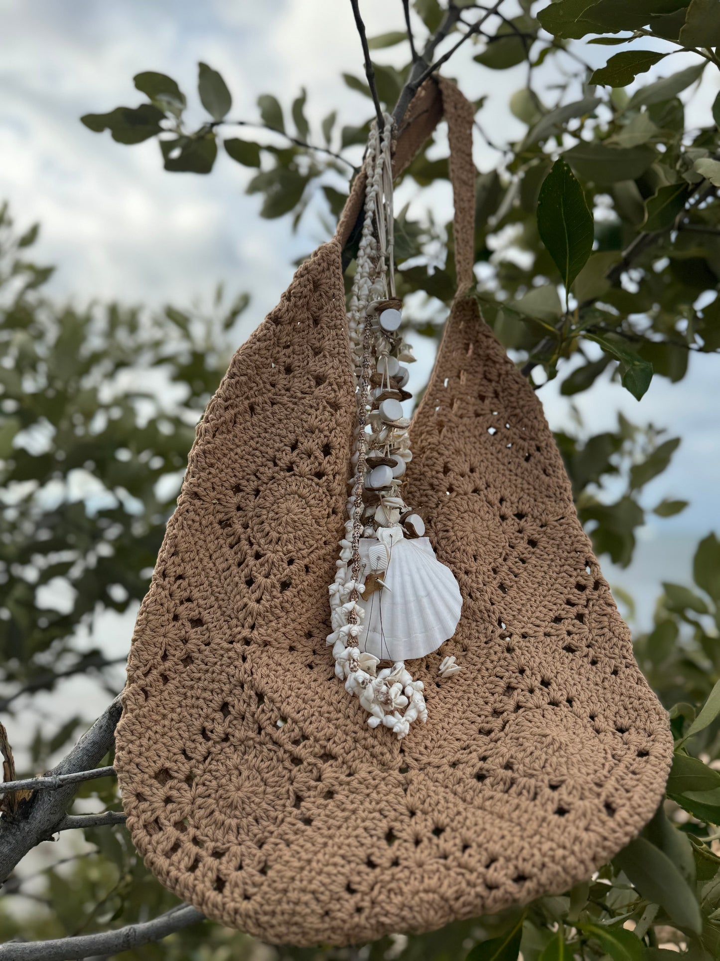 Woven Lace Shoulder Bag